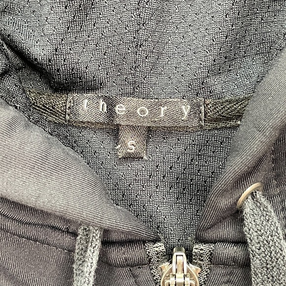 Theory Hoodie Women's Size Small Black Running Training Long Sleeve Full Zip - Picture 3 of 8